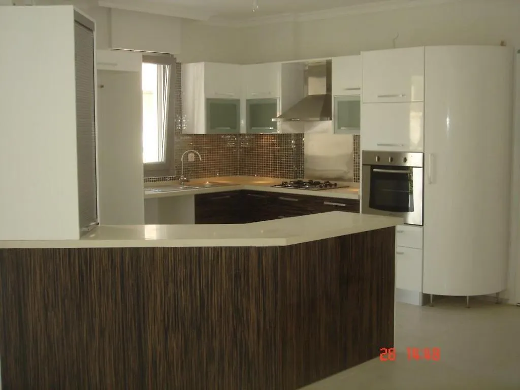 Cesme Alacati'Da Havuzlu Kiralik Villa Turkey